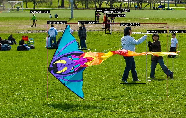 asserts/000000014439.jpg